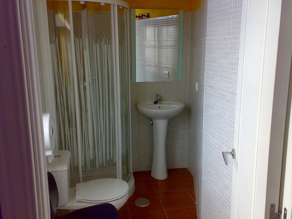 Albergue La Estacion Llanes Ruang foto